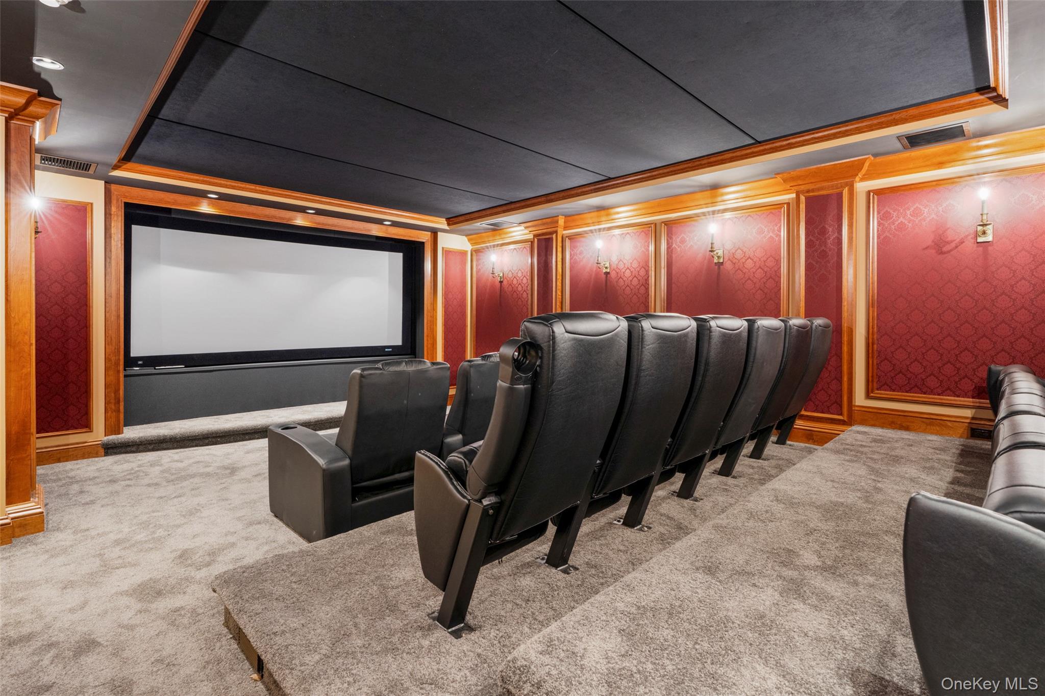 20 Oxford Road Scarsdale, NY 10583 - Photo 43 of 49