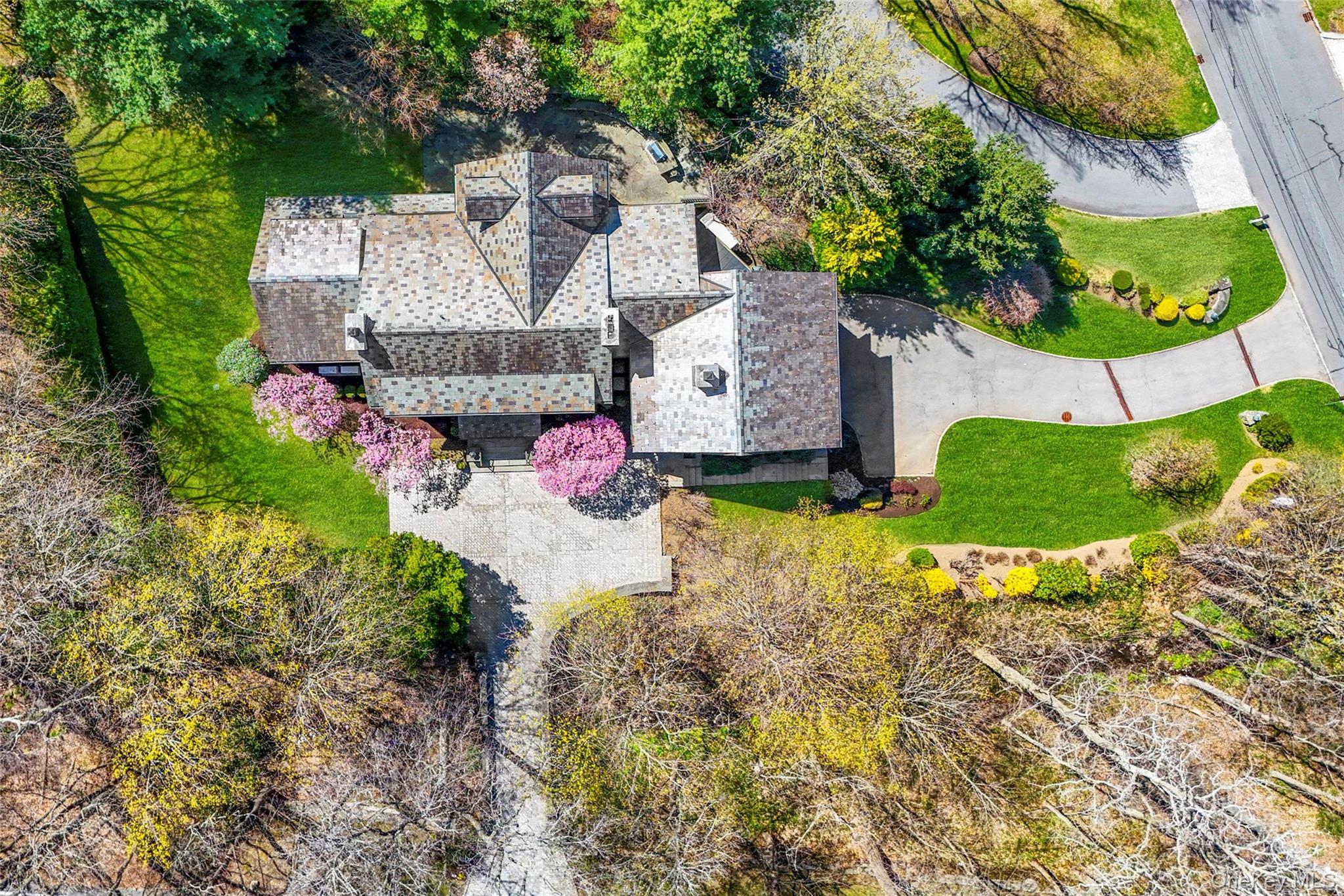 20 Oxford Road Scarsdale, NY 10583 - Photo 46 of 49