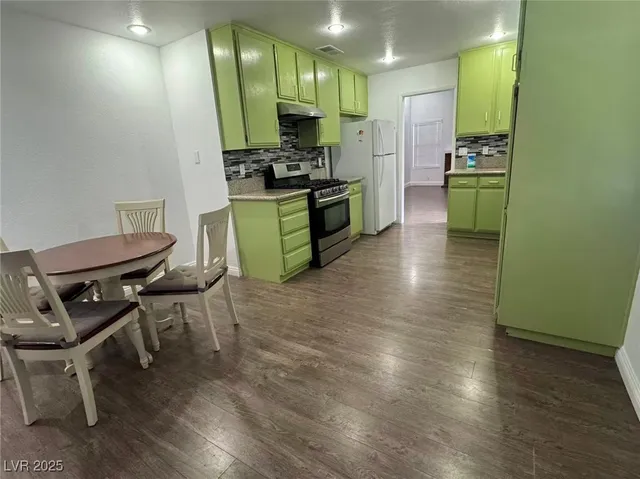 $1,745 | 7333 Coffeyville Avenue, Las Vegas, NV 89147