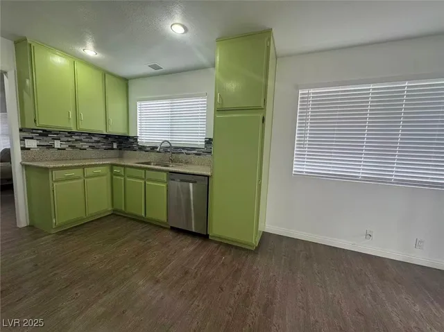 $1,745 | 7333 Coffeyville Avenue, Las Vegas, NV 89147