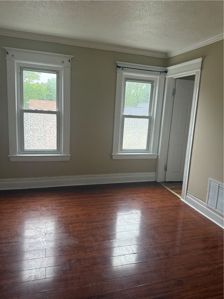 22 Princeton Street Rochester, NY 14605 - Photo 2 of 22