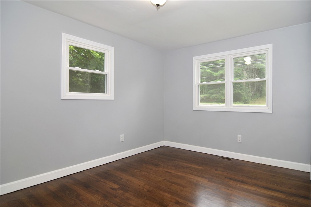 1487 Victory Highway Coventry, RI 02816 - Photo 16 of 27