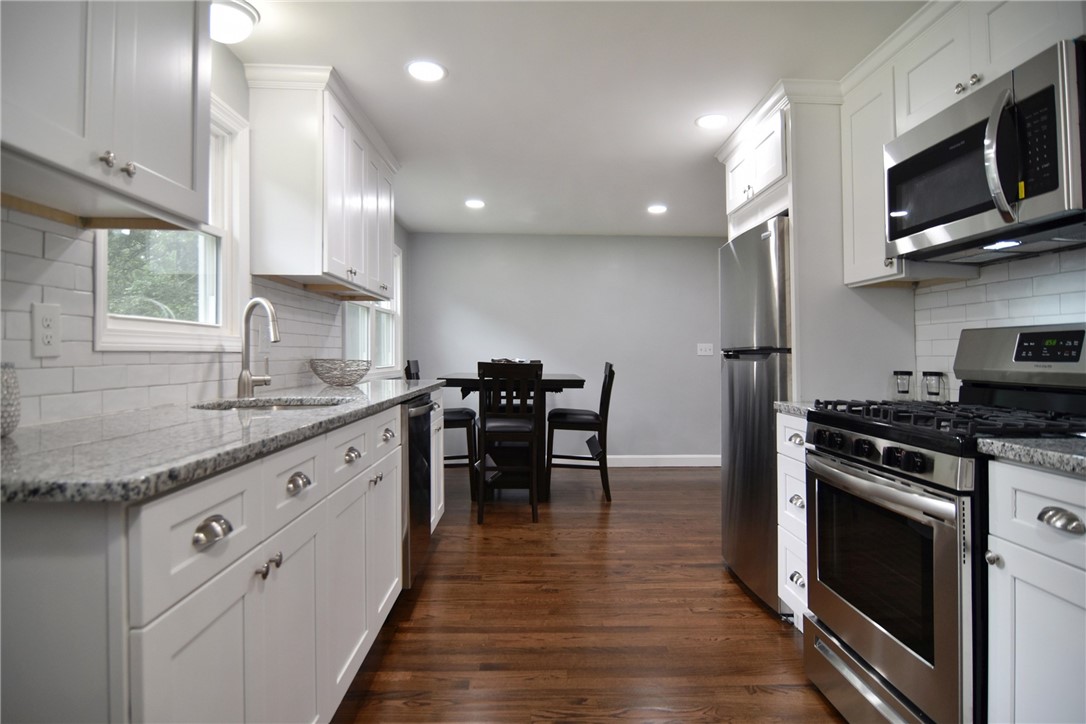 1487 Victory Highway Coventry, RI 02816 - Photo 3 of 27