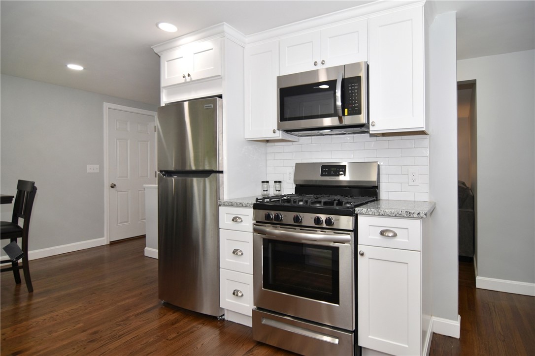 1487 Victory Highway Coventry, RI 02816 - Photo 6 of 27