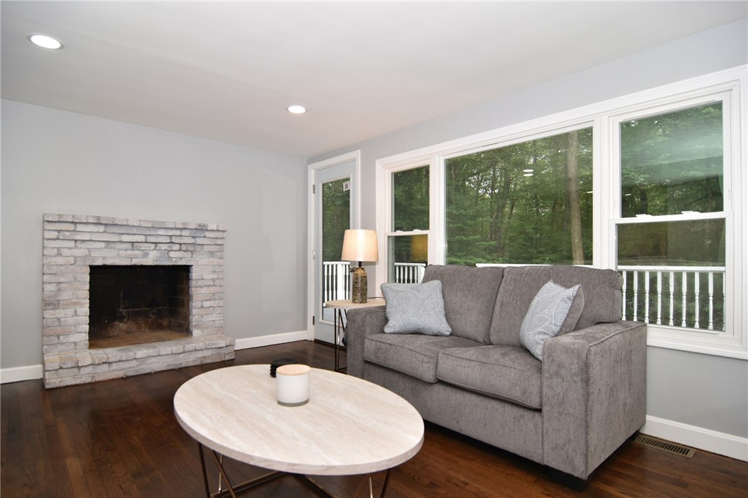 1487 Victory Highway Coventry, RI 02816 - Photo 8 of 27