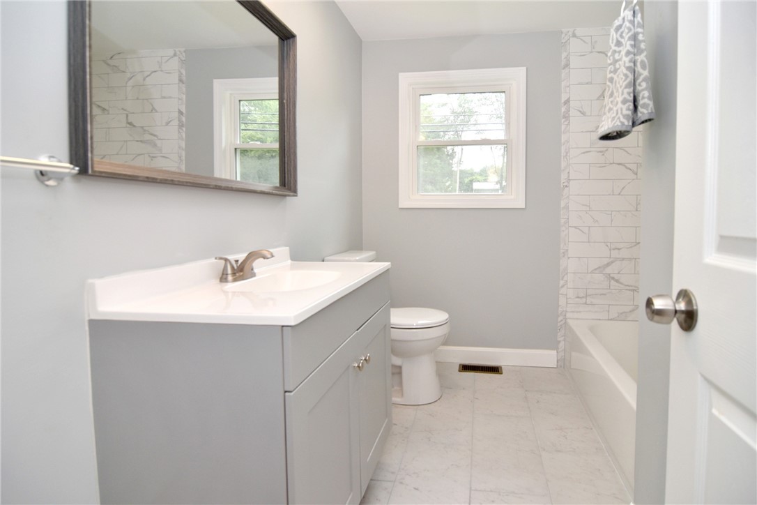 1487 Victory Highway Coventry, RI 02816 - Photo 9 of 27