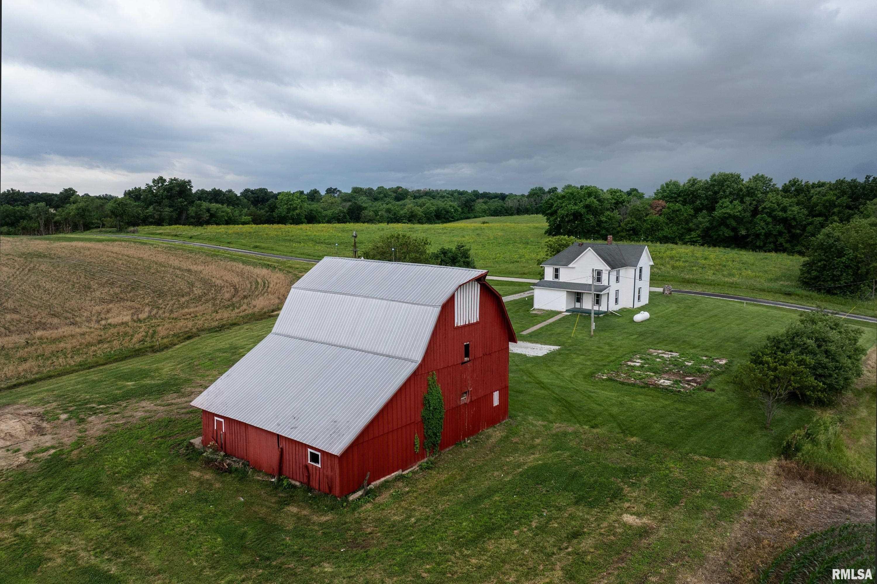 321 North Co Road 1200 Sutter, IL 62373 - Photo 56 of 63