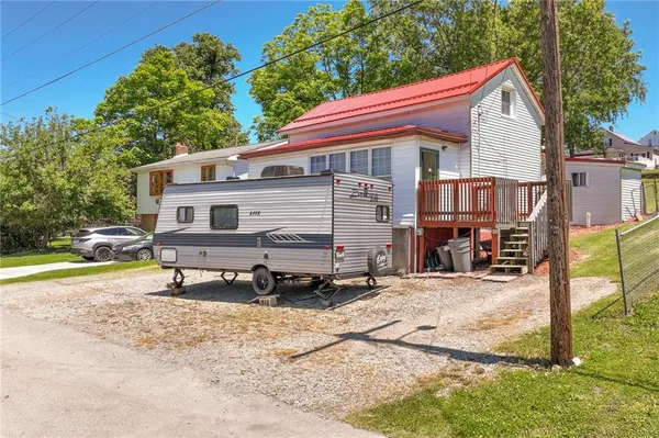 $144,900 | 1407 Kirk Street, Connellsville, PA 15425