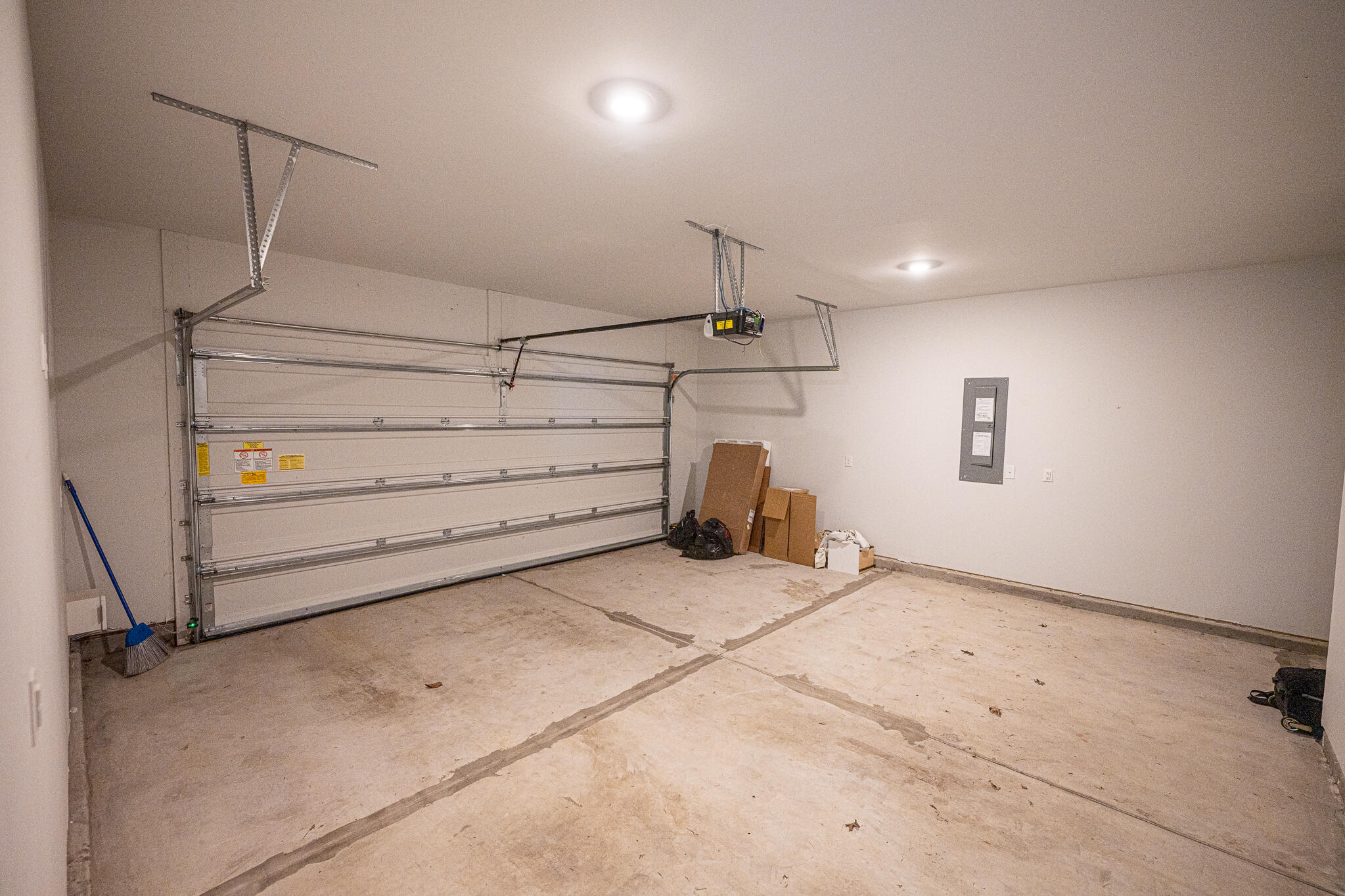 104 Cloverleaf Street Summerville, SC 29483 - Photo 29 of 64 Finished Garage