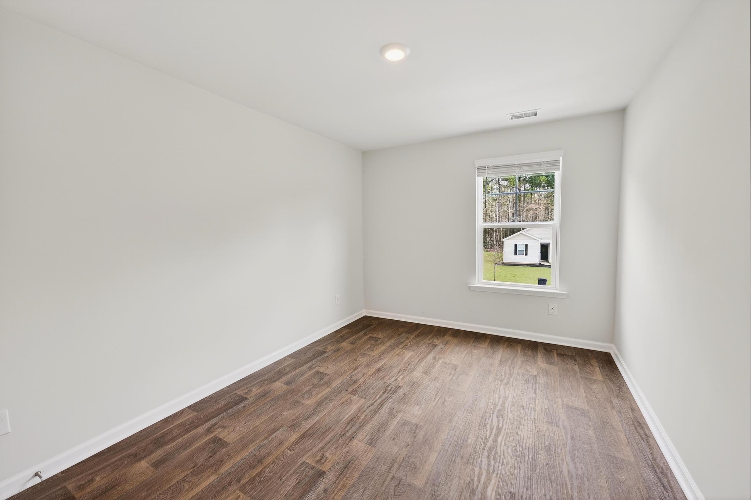 104 Cloverleaf Street Summerville, SC 29483 - Photo 61 of 64 Upstairs Bedroom #4
