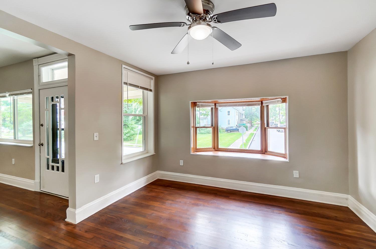 6130 Prentice Street Cincinnati, OH 45227 - Photo 11 of 44