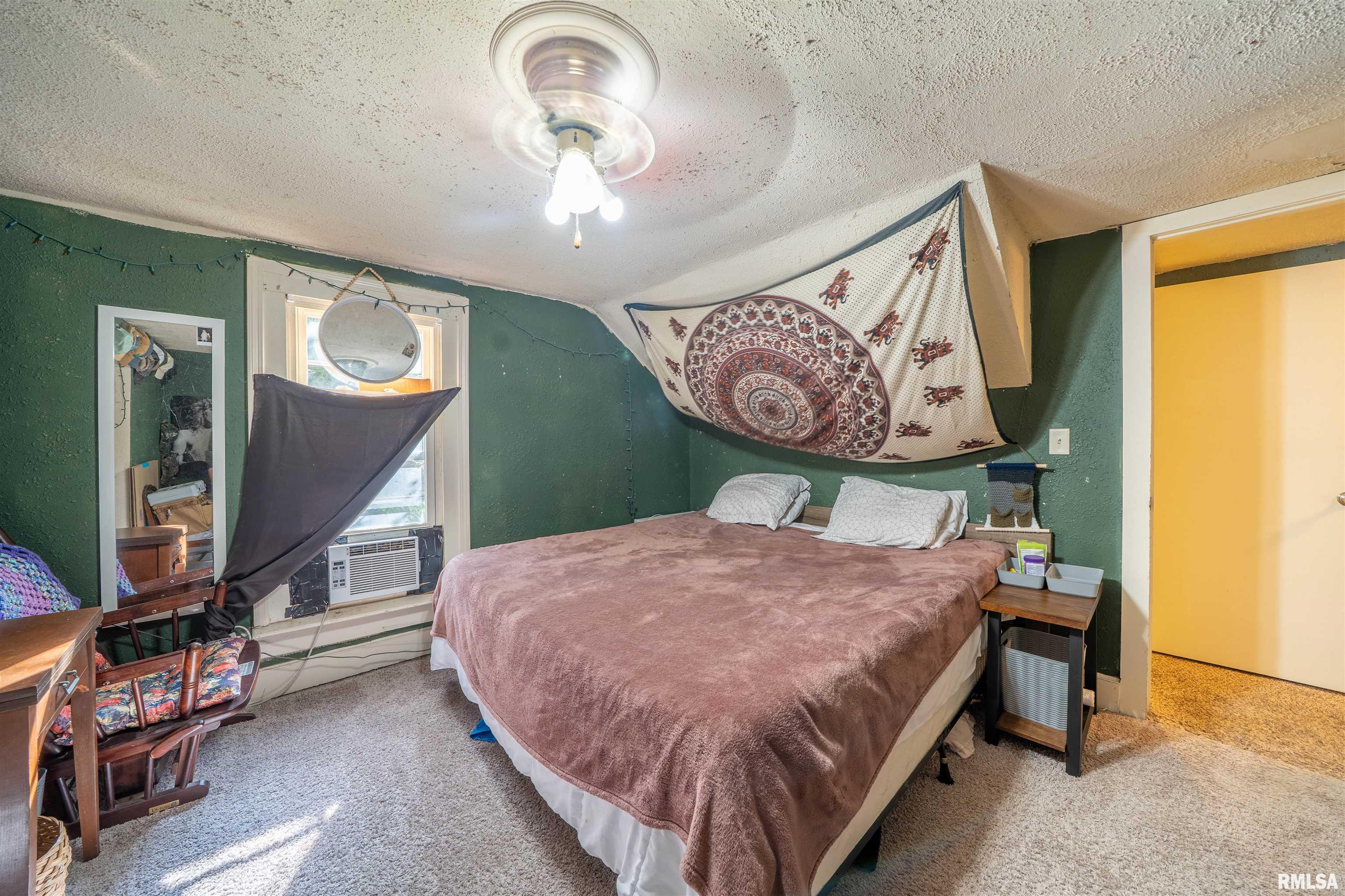 806 East Monroe Street Bloomington, IL 61701 - Photo 21 of 40