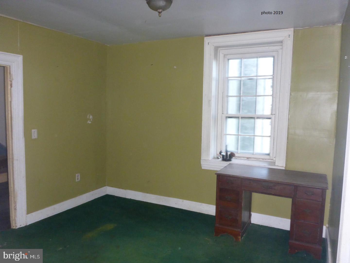 63 Money Island Road Salem, NJ 08079 - Photo 28 of 41 a room with a window