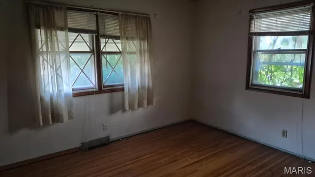 $100,000 | 4731 Nelson Drive, Northwoods, MO 63121