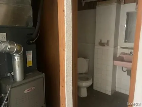 $100,000 | 4731 Nelson Drive, Northwoods, MO 63121