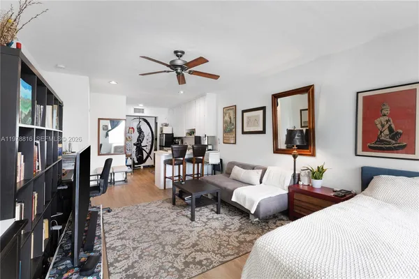 $1,995 | 2445 Lake Pancoast Drive, Unit J, Miami Beach, FL 33140