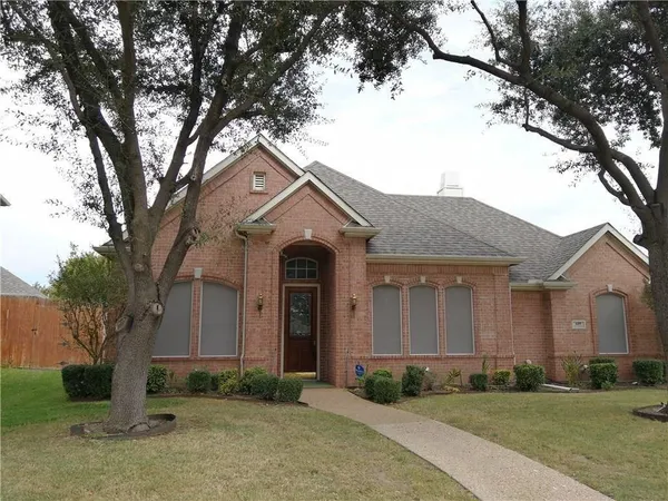 $2,800 | 609 Sunningdale, Richardson, TX 75081