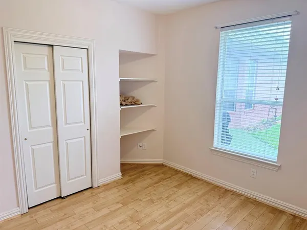 $2,800 | 609 Sunningdale, Richardson, TX 75081