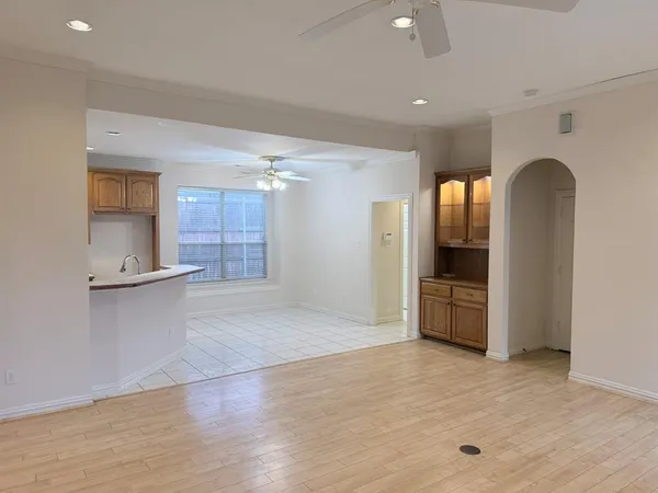 $2,800 | 609 Sunningdale, Richardson, TX 75081