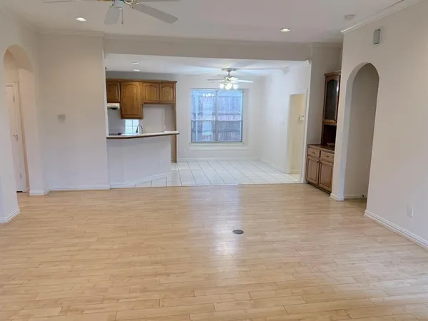 $2,800 | 609 Sunningdale, Richardson, TX 75081