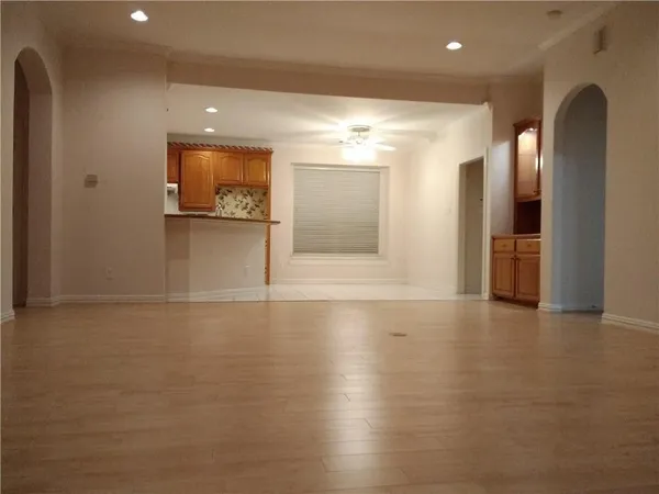 $2,800 | 609 Sunningdale, Richardson, TX 75081