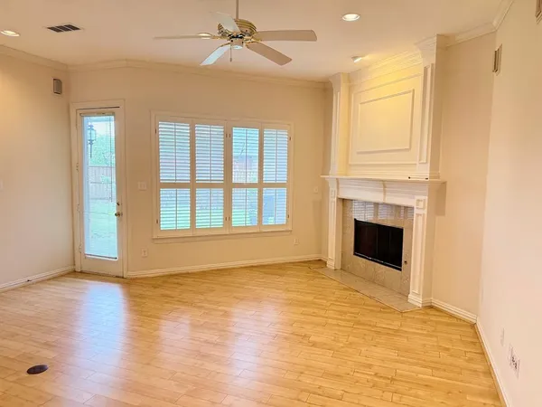 $2,800 | 609 Sunningdale, Richardson, TX 75081