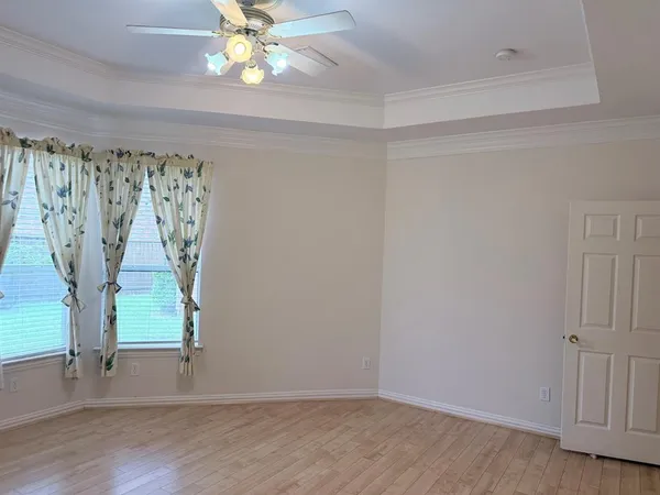 $2,800 | 609 Sunningdale, Richardson, TX 75081