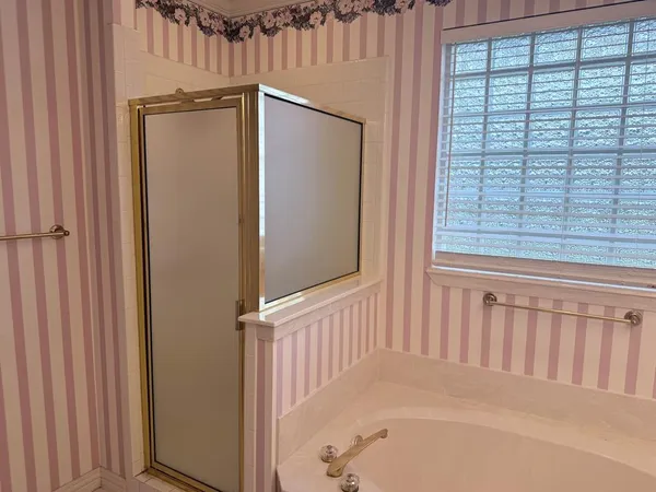 $2,800 | 609 Sunningdale, Richardson, TX 75081