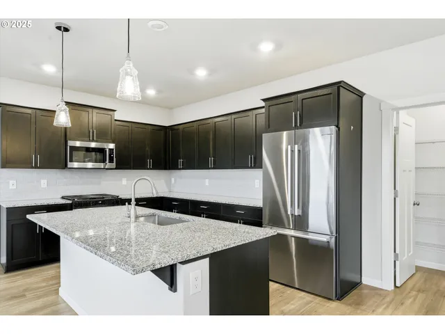 $535,000 | 2339 Southeast Osprey Avenue, Gresham, OR 97080