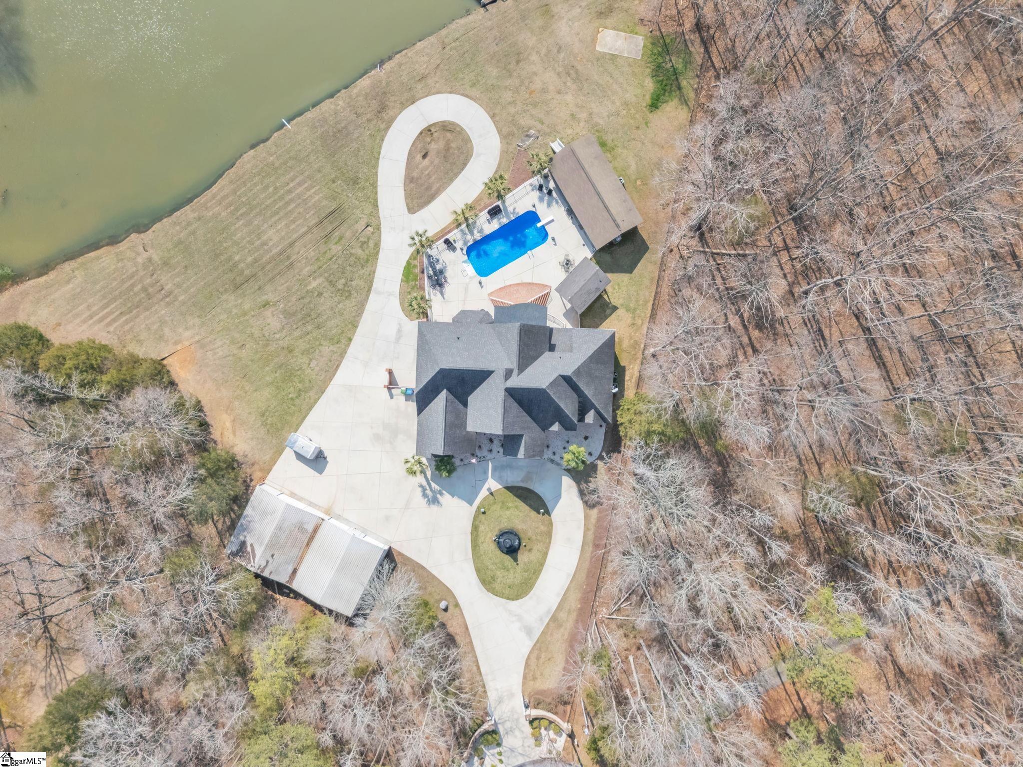 109 Brandon Drive Hodges, SC 29653 - Photo 18 of 48