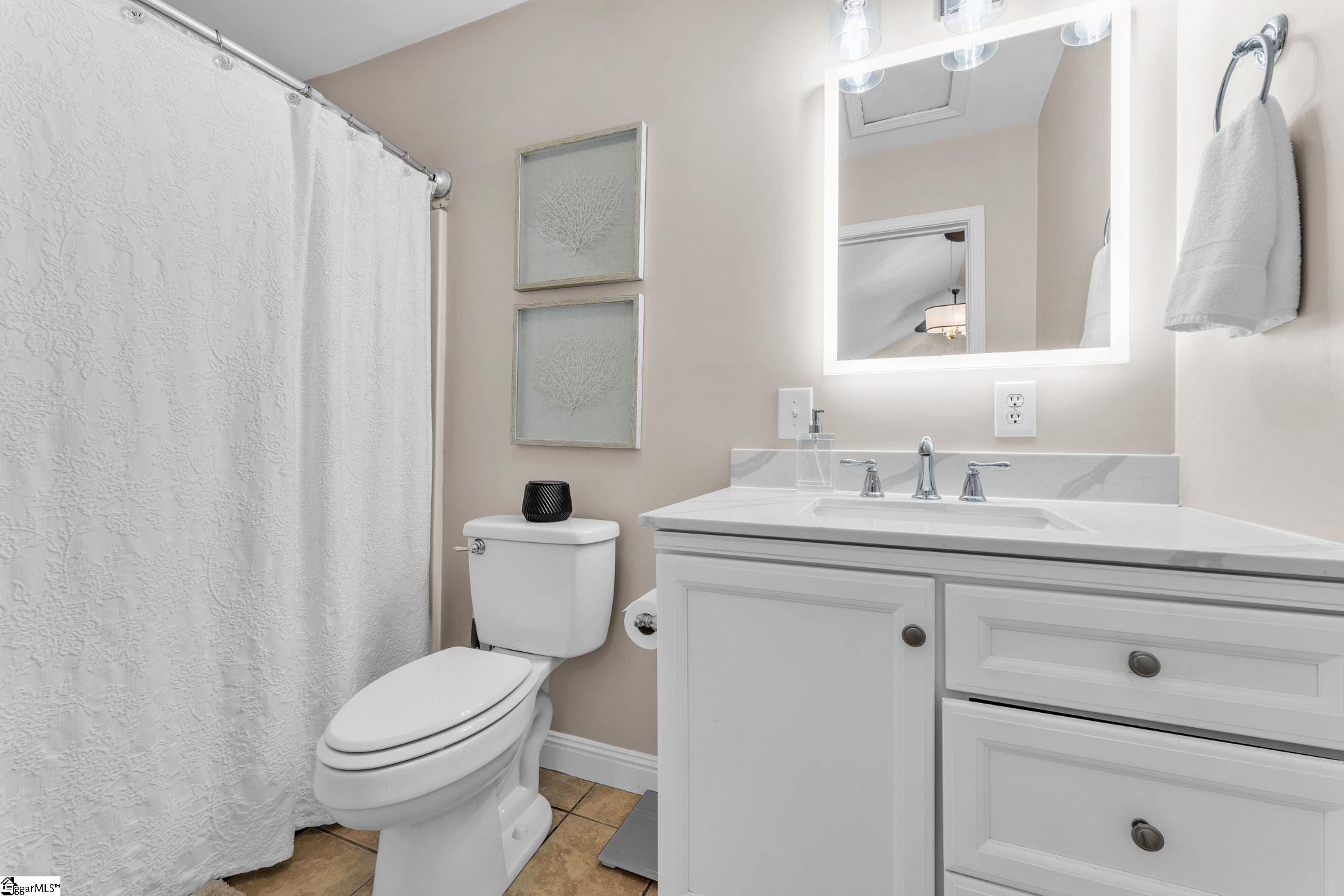 109 Brandon Drive Hodges, SC 29653 - Photo 34 of 48