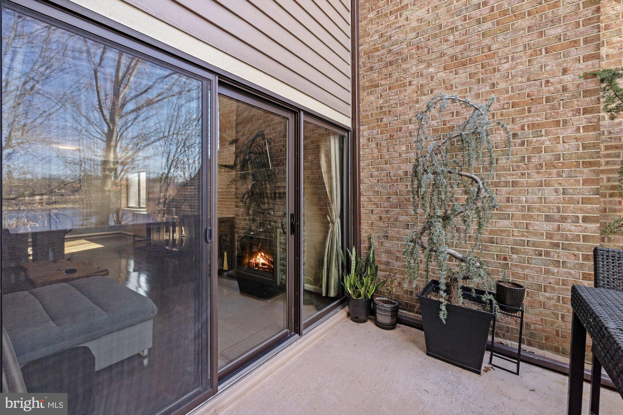 11120 Harbor Court, Unit 1120 Reston, VA 20191 - Photo 25 of 55 a view of outdoor seating space