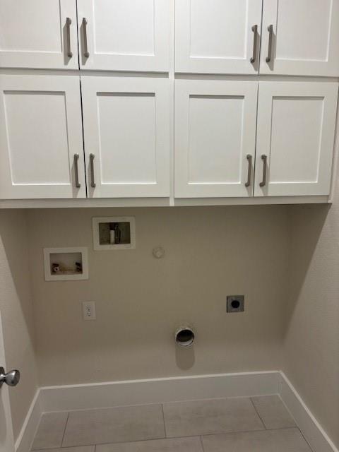 4707 Chapman Street Fort Worth, TX 76105 - Photo 20 of 21 a bathroom with a window