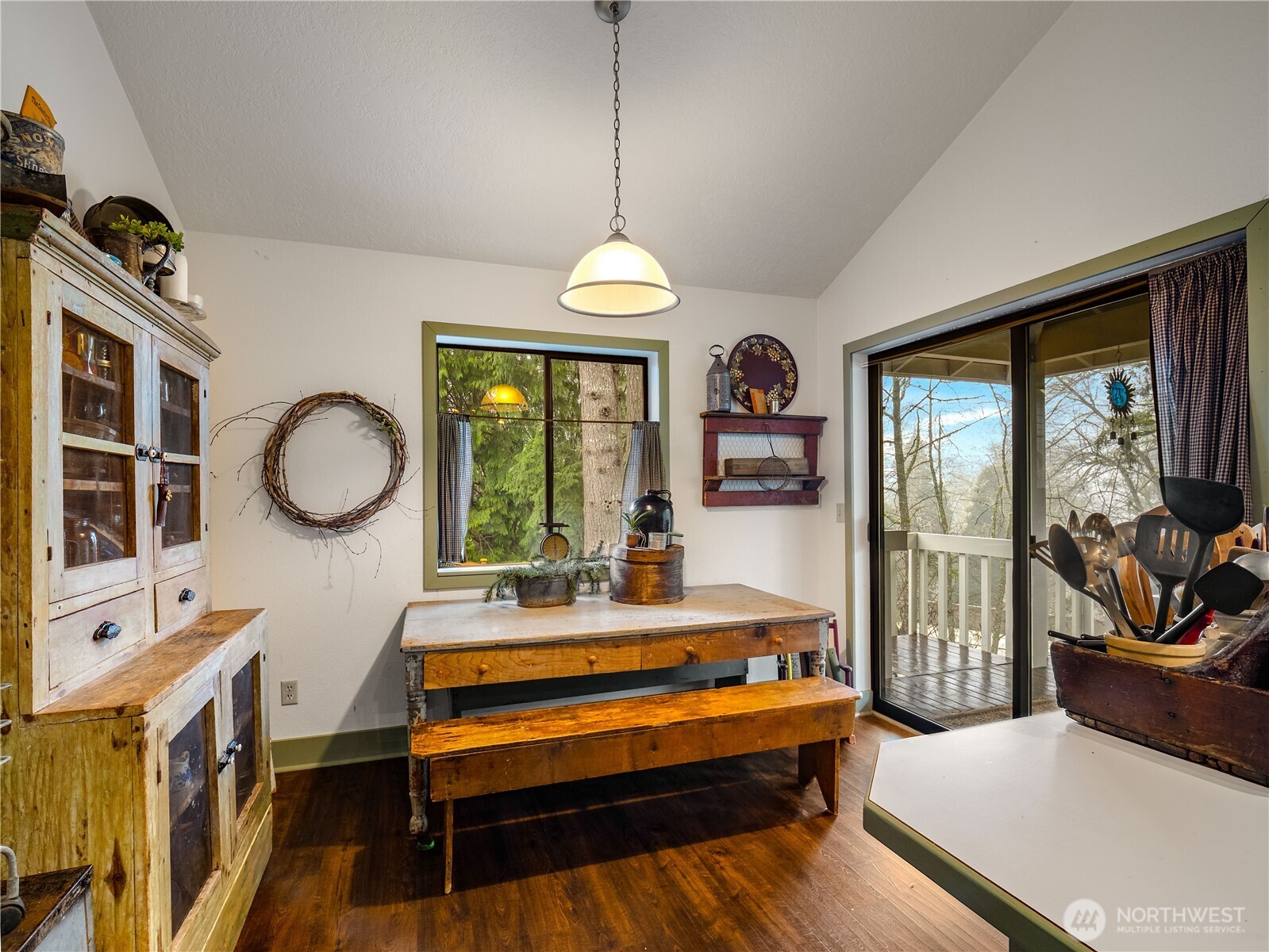 142 Brockway Road Chehalis, WA 98532 - Photo 14 of 38