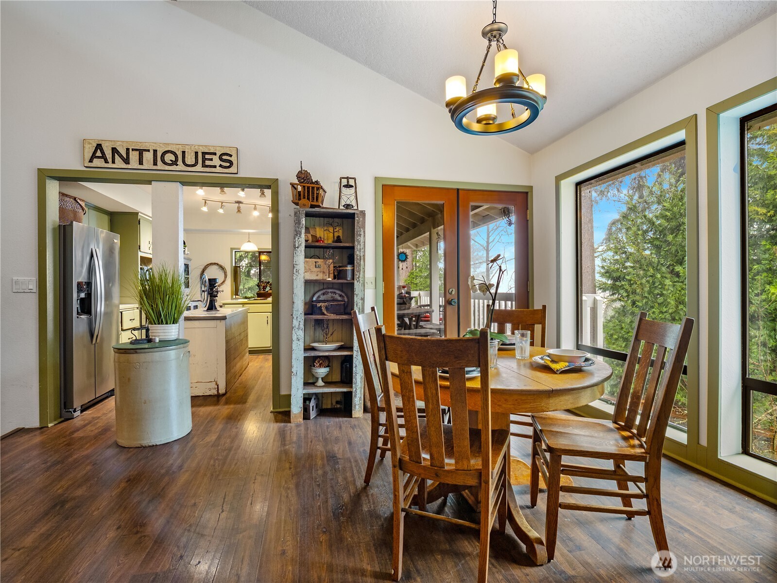 142 Brockway Road Chehalis, WA 98532 - Photo 10 of 38