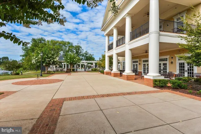 $480,000 | 15110 Heather Mill Lane, Unit 402, Haymarket, VA 20169