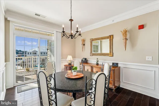 $480,000 | 15110 Heather Mill Lane, Unit 402, Haymarket, VA 20169