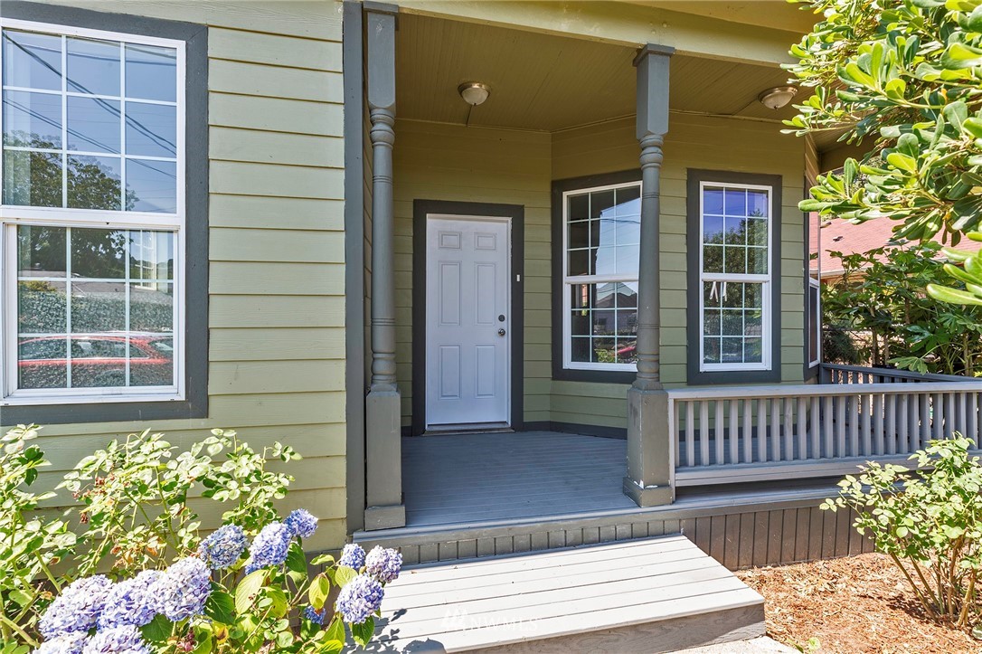 505 Morris Avenue South Renton, WA 98057 - Photo 2 of 36 Gallery Image 2