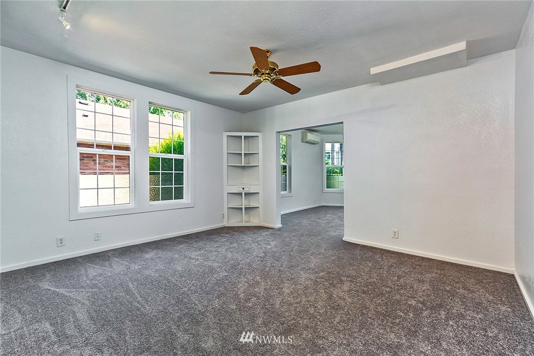 505 Morris Avenue South Renton, WA 98057 - Photo 6 of 36 Gallery Image 6
