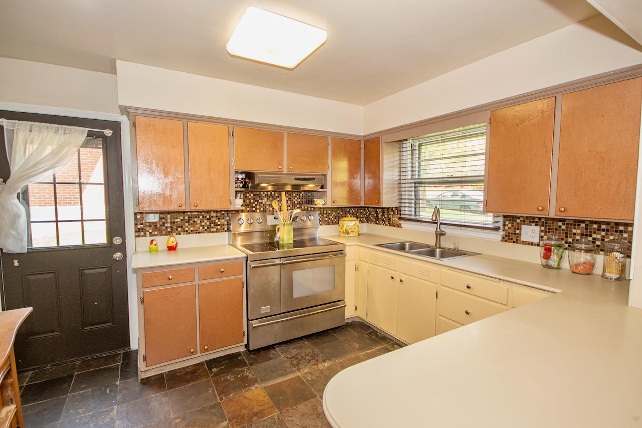 2801 Lofton Road Southwest Roanoke, VA 24015 - Photo 23 of 41 Lofton - 21