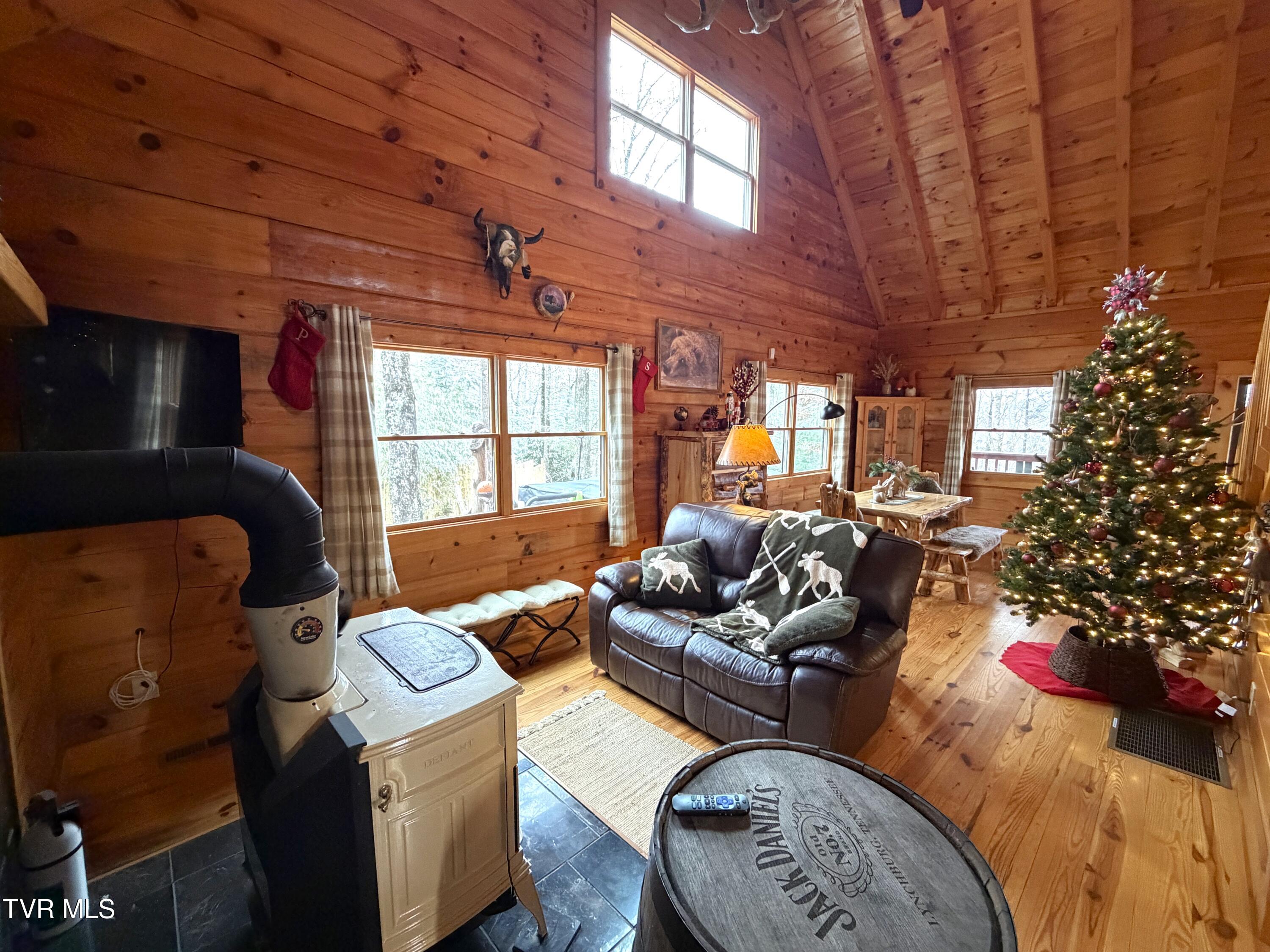 5150 Raven Branch Road Del Rio, TN 37727 - Photo 16 of 38 11