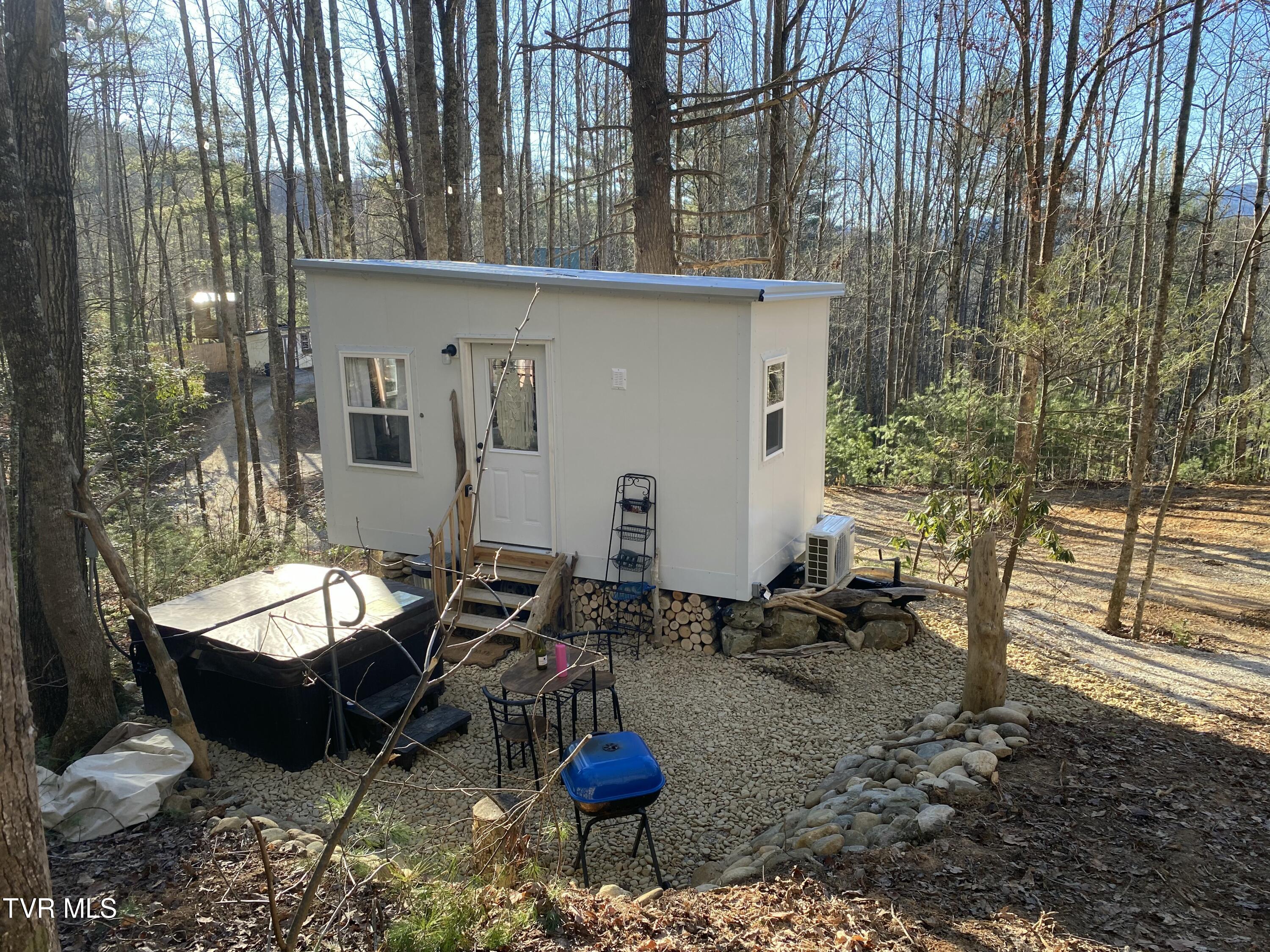 5150 Raven Branch Road Del Rio, TN 37727 - Photo 46 of 50 Tiny home