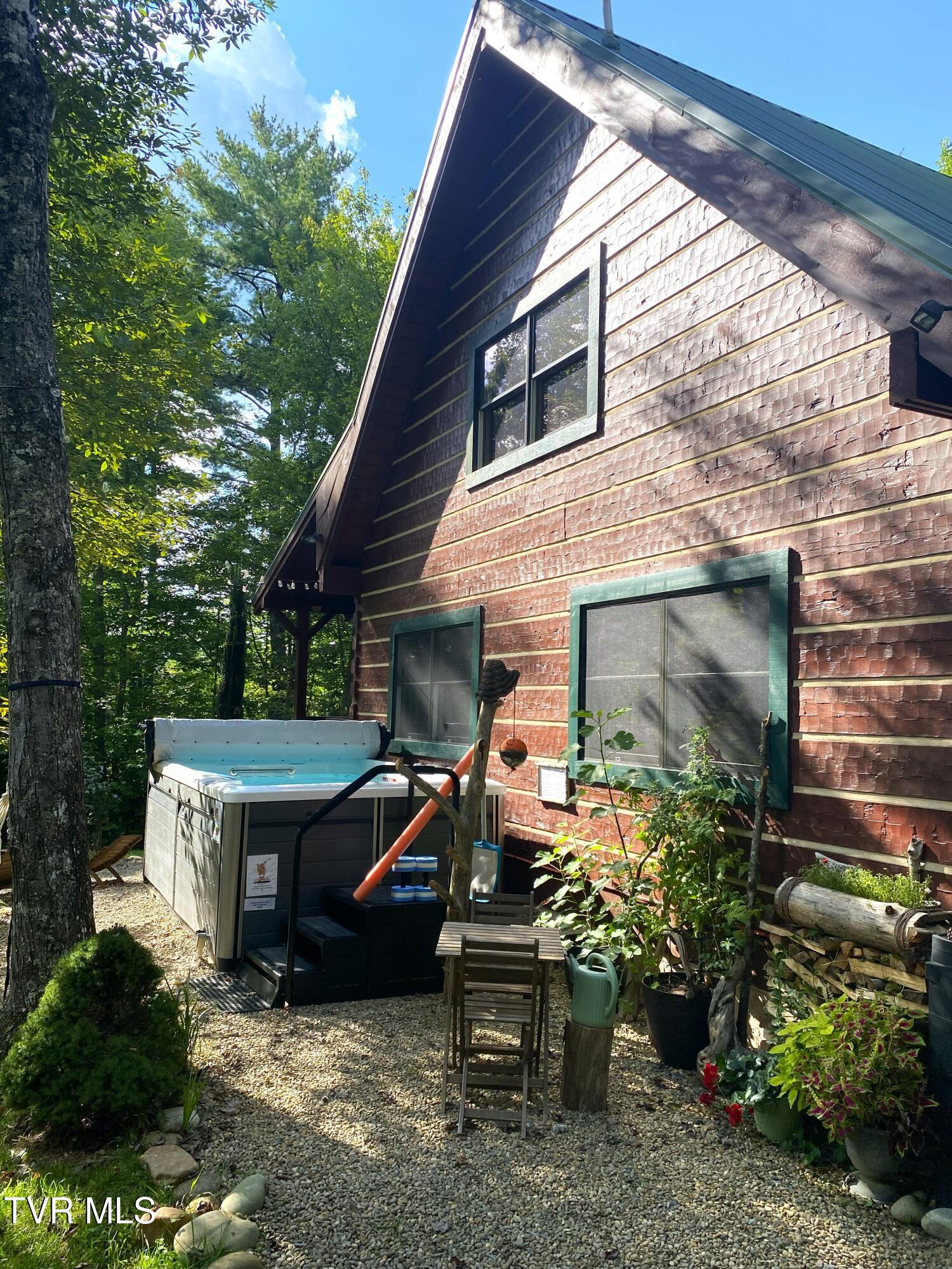 5150 Raven Branch Road Del Rio, TN 37727 - Photo 9 of 38 5a