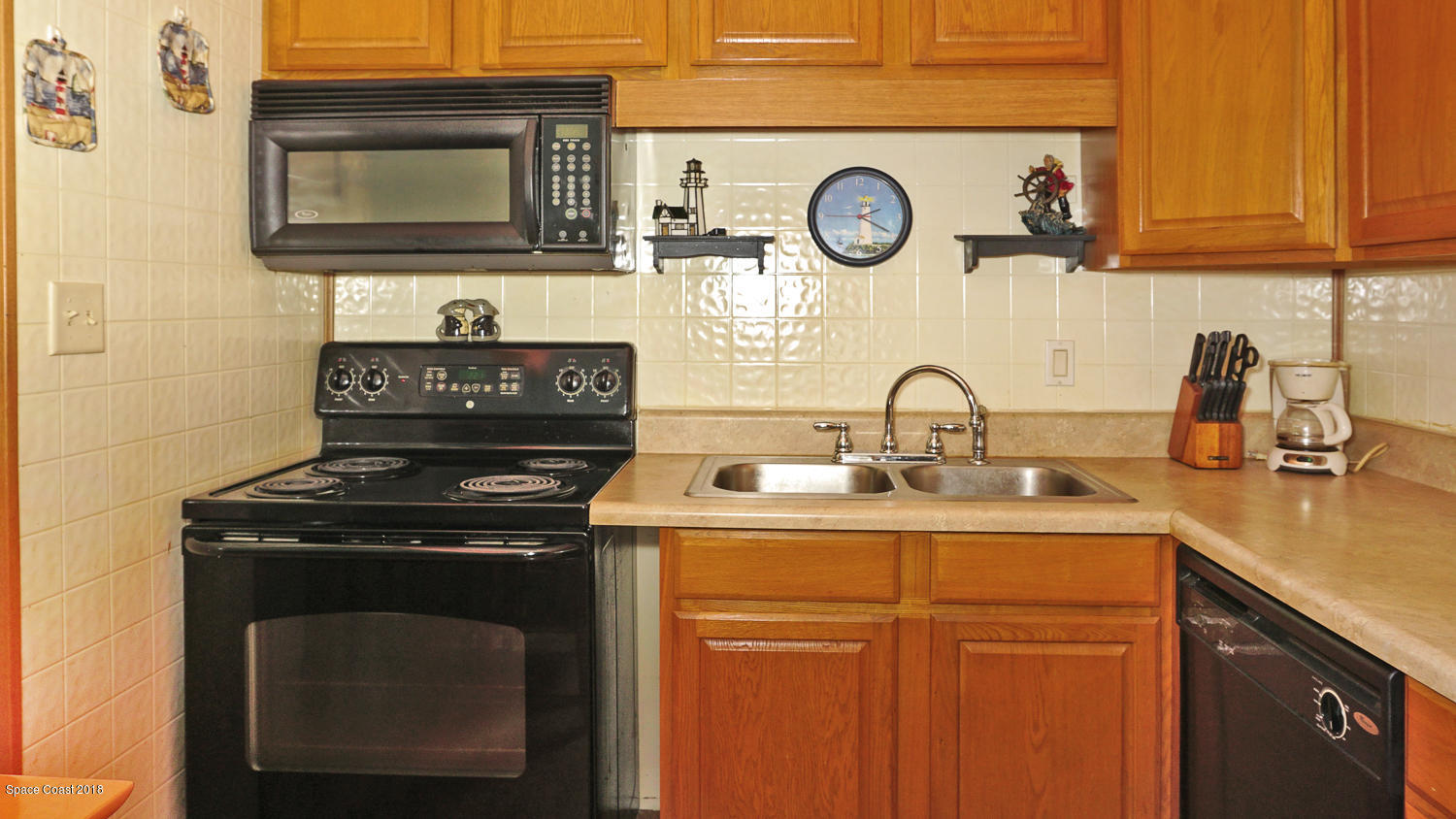 1206 Montclair Road Cocoa, FL 32922 - Photo 3 of 30 1206 Montclair Rd-27