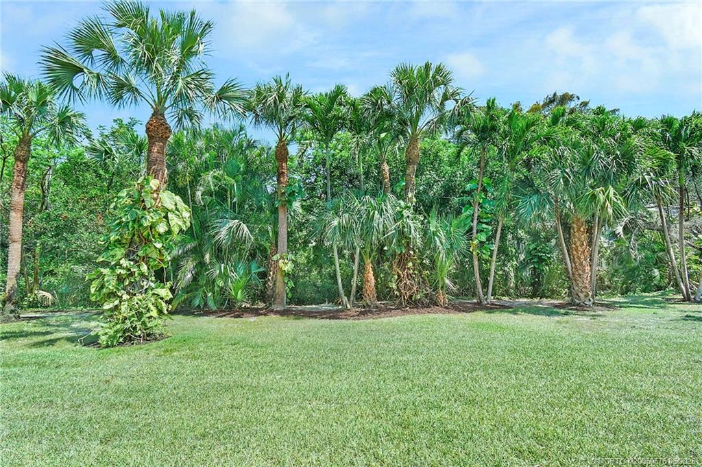 5327 Southeast Reef Way Stuart, FL 34997 - Photo 30 of 39 Gallery Image 30