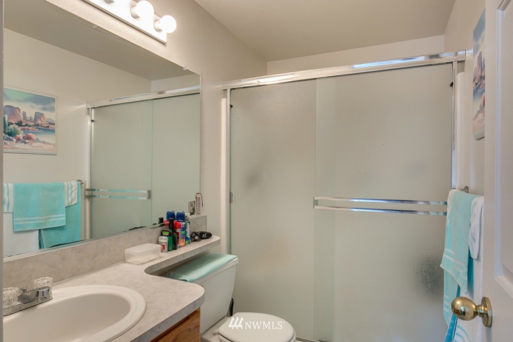 121 Oxford Road Longview, WA 98632 - Photo 10 of 13 Gallery Image 10