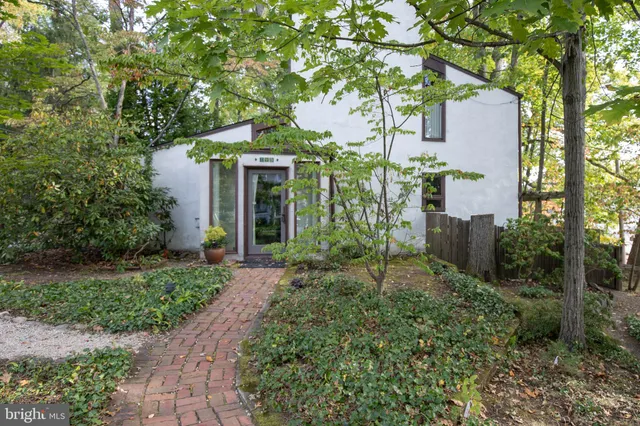 $890,000 | 195 Lafayette Street, Doylestown, PA 18901