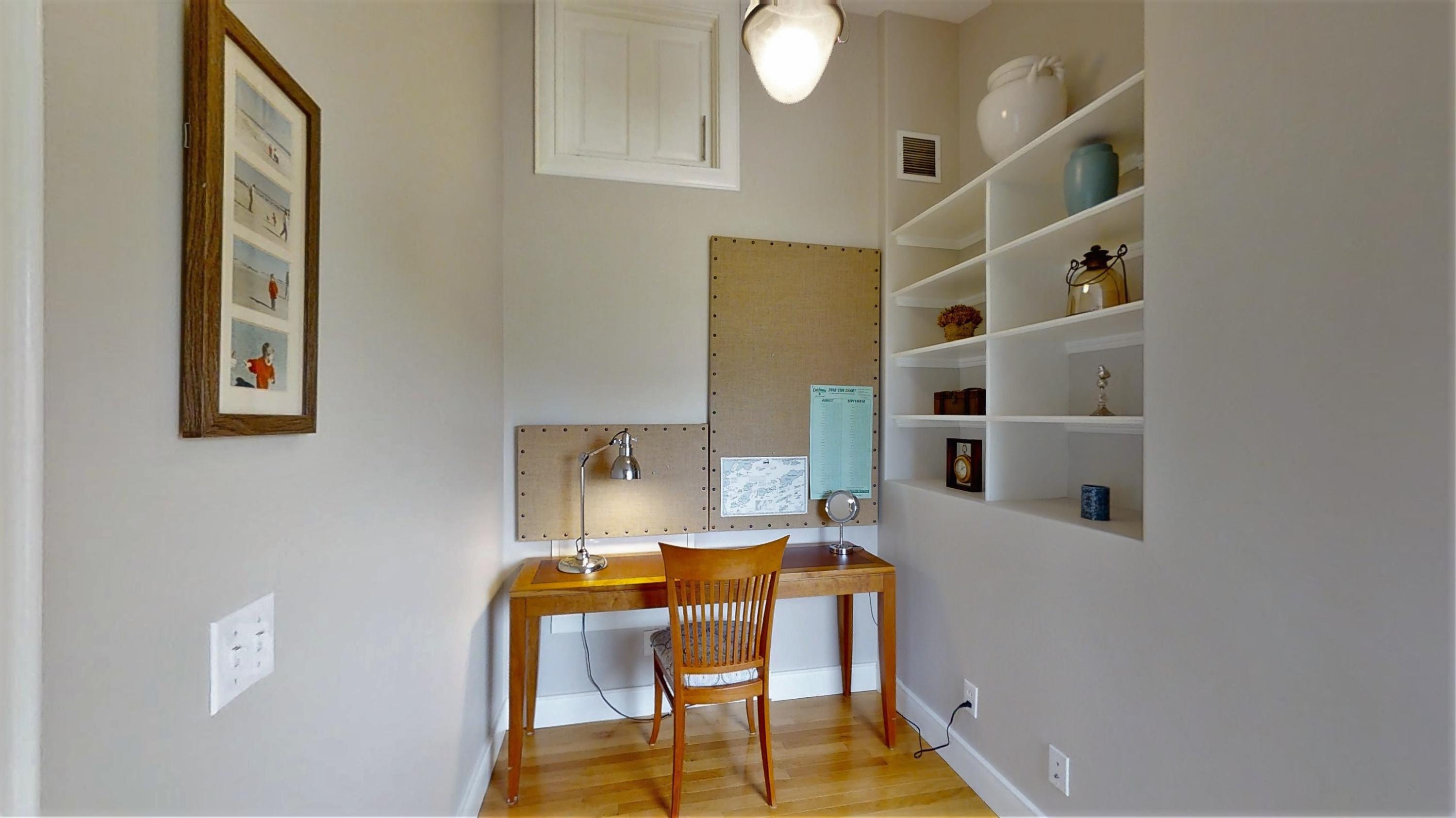 236 Eastern Promenade, Unit B5 Portland, ME 04101 - Photo 58 of 75 236-Eastern-Promenade-5-Portland-ME-0623
