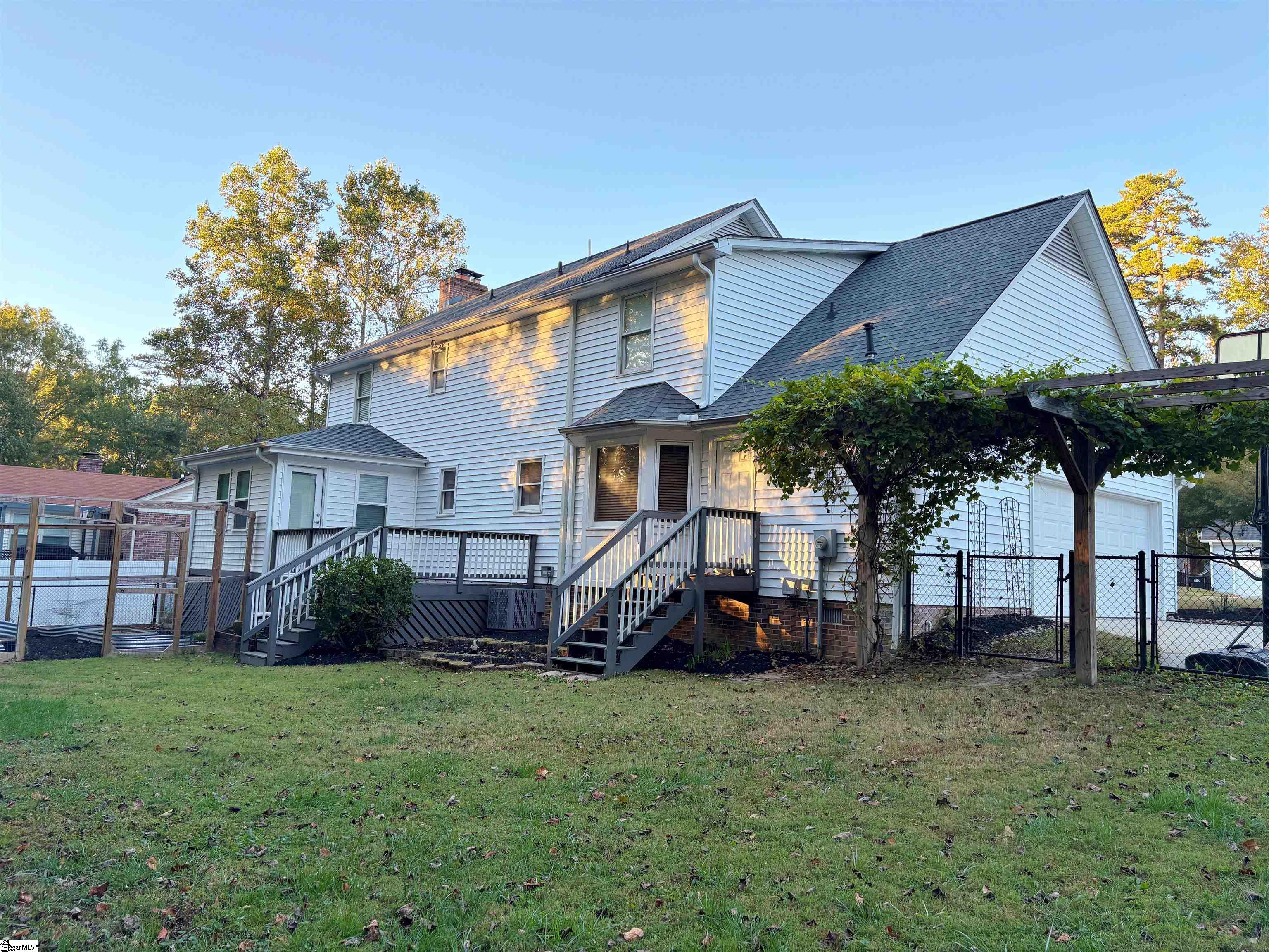 411 Spring Meadow Road Simpsonville, SC 29680 - Photo 43 of 46 Gallery Image 43