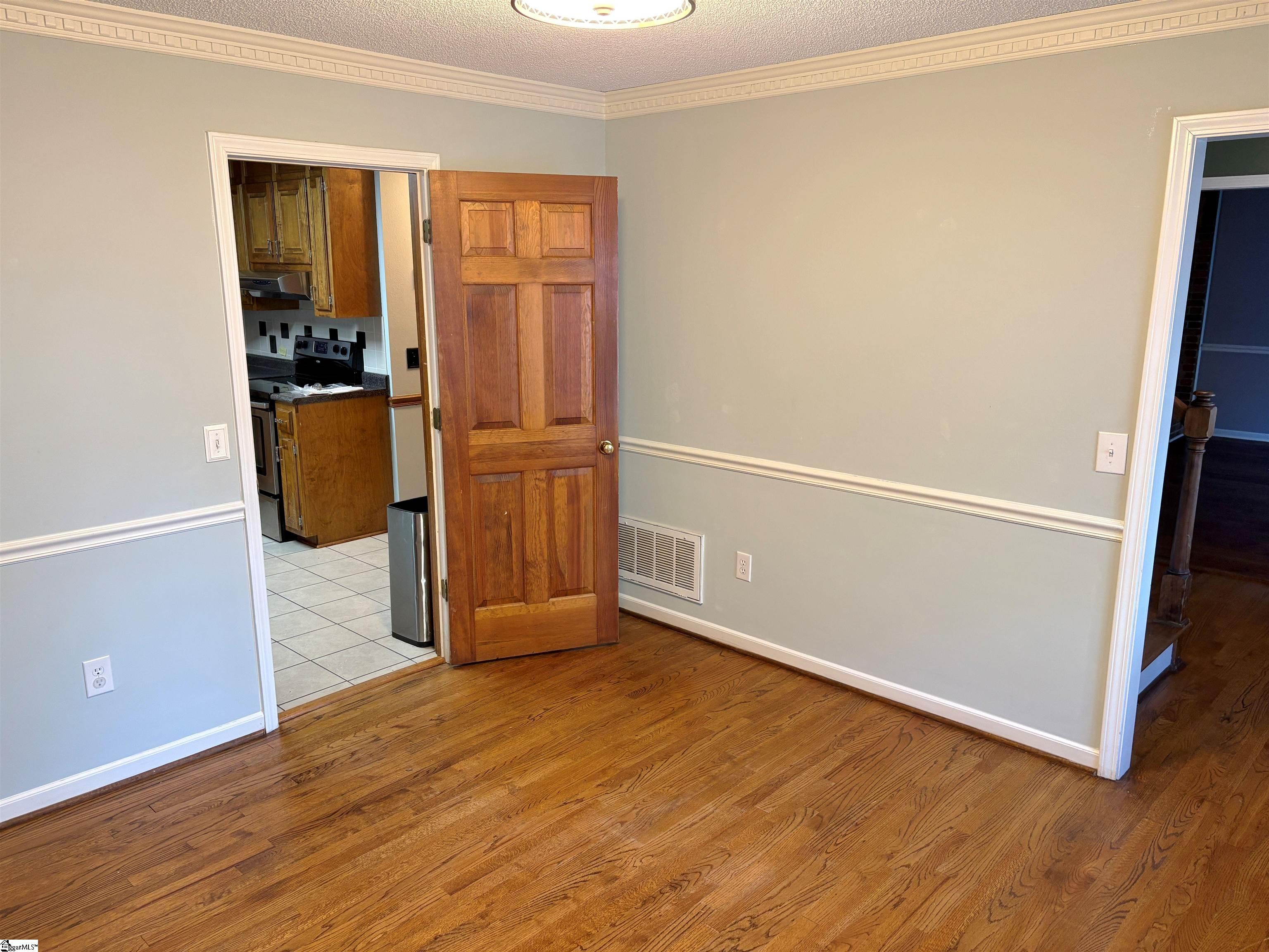 411 Spring Meadow Road Simpsonville, SC 29680 - Photo 8 of 46 Gallery Image 8